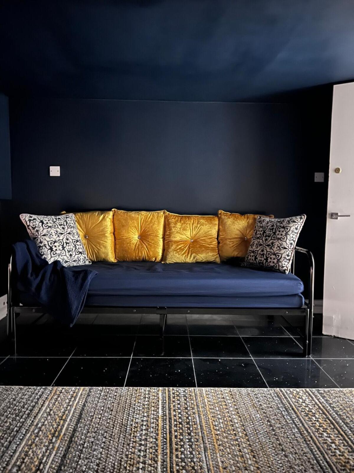 Hotel Zozy Happy Land Londres Exterior foto